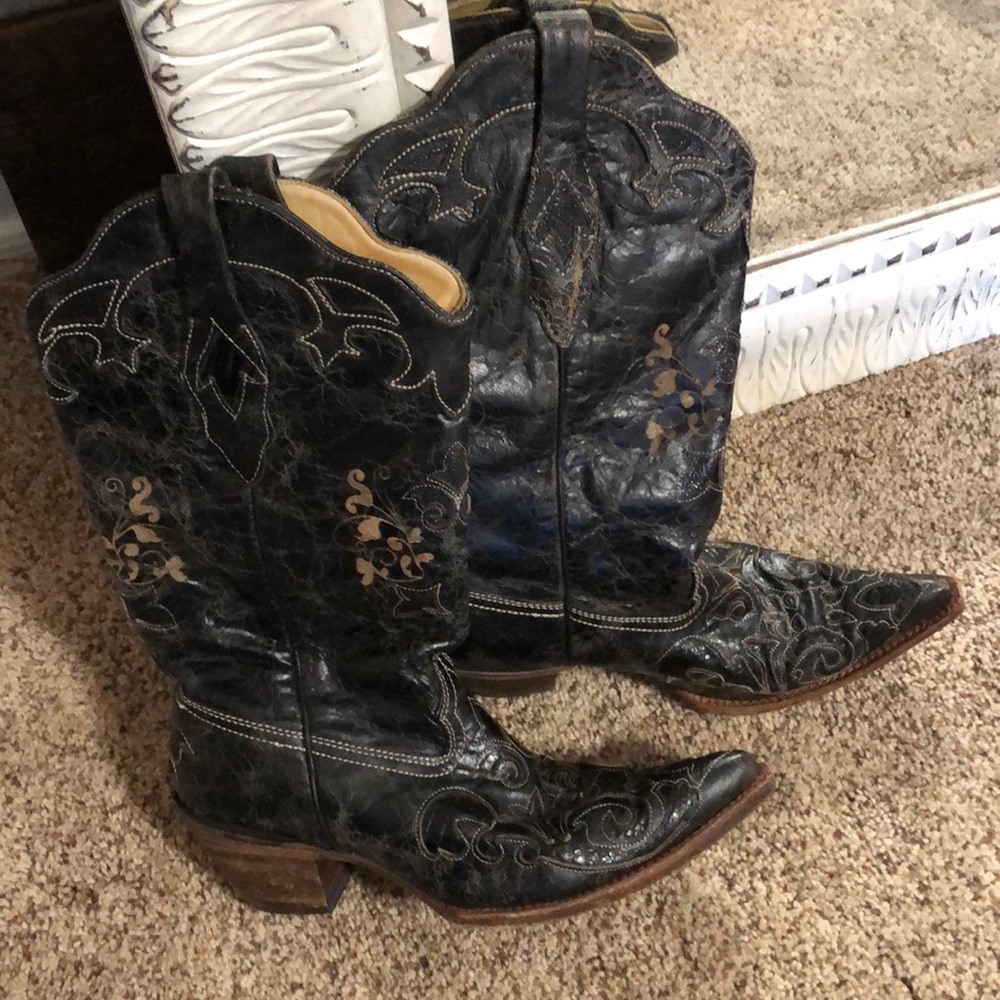 Corral boots black